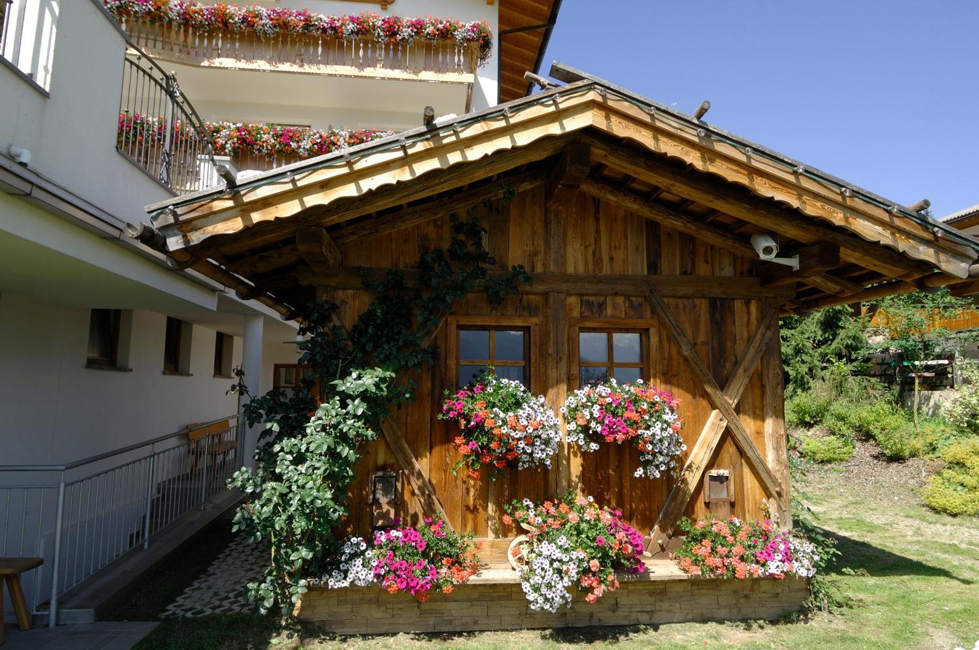 Hotel Scherlin Ortisei Esterno foto